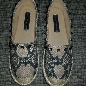 NWT Steven Snake Skin Studded Espadrilles - Size 7